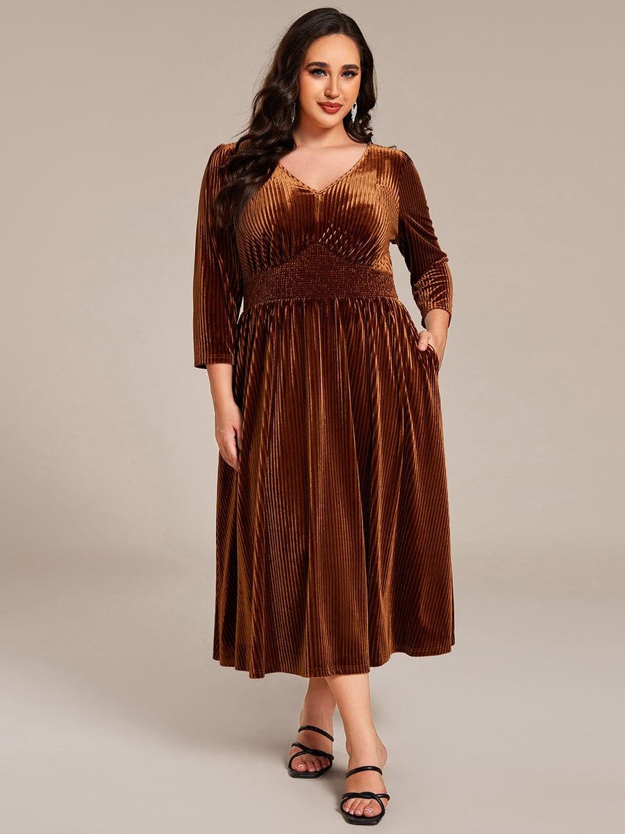 ever ARLET|Plus Size V-neck Long Sleeve Velvet A-Line Midi Wedding Guest Dress