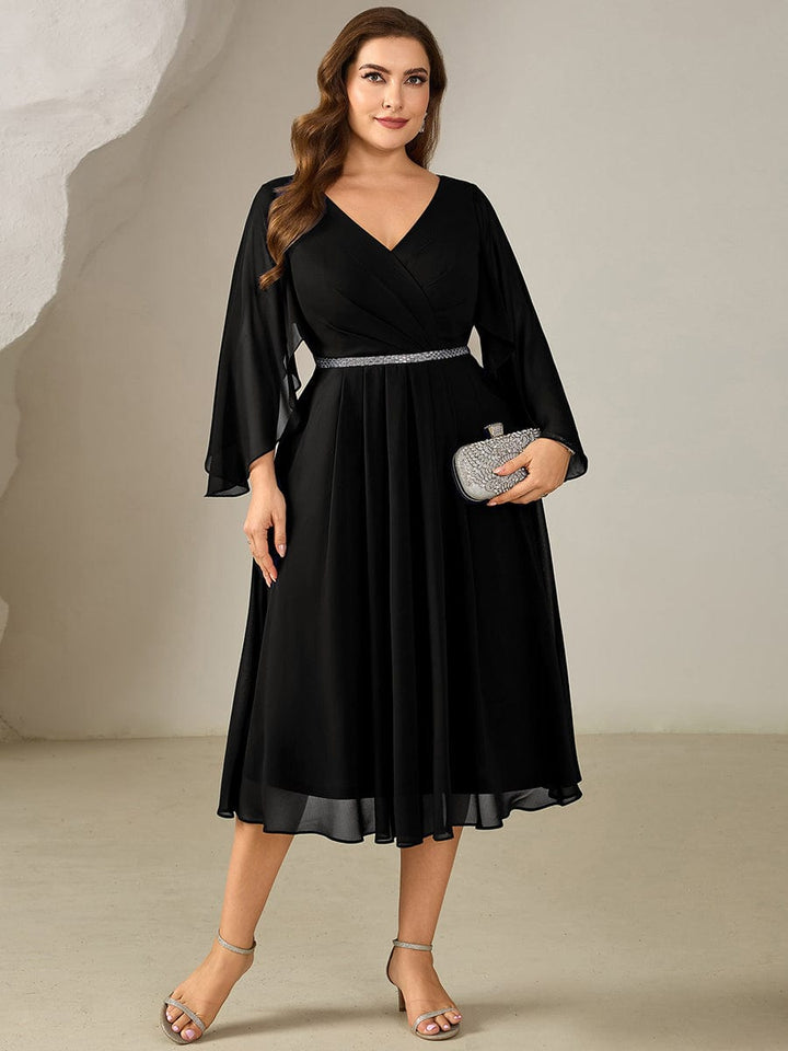 ever WYNN|Plus Size V-Neck Chiffon Wedding Guest Dress