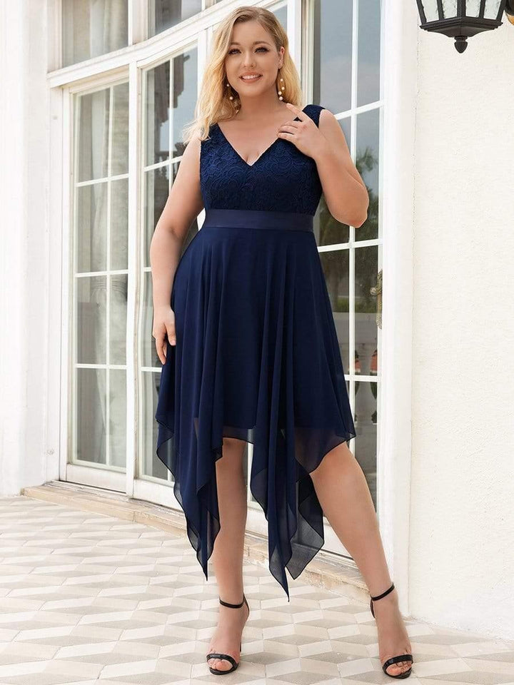 pretty COSTA|Plus Size Stunning V Neck Lace & Chiffon Prom Dress for Women
