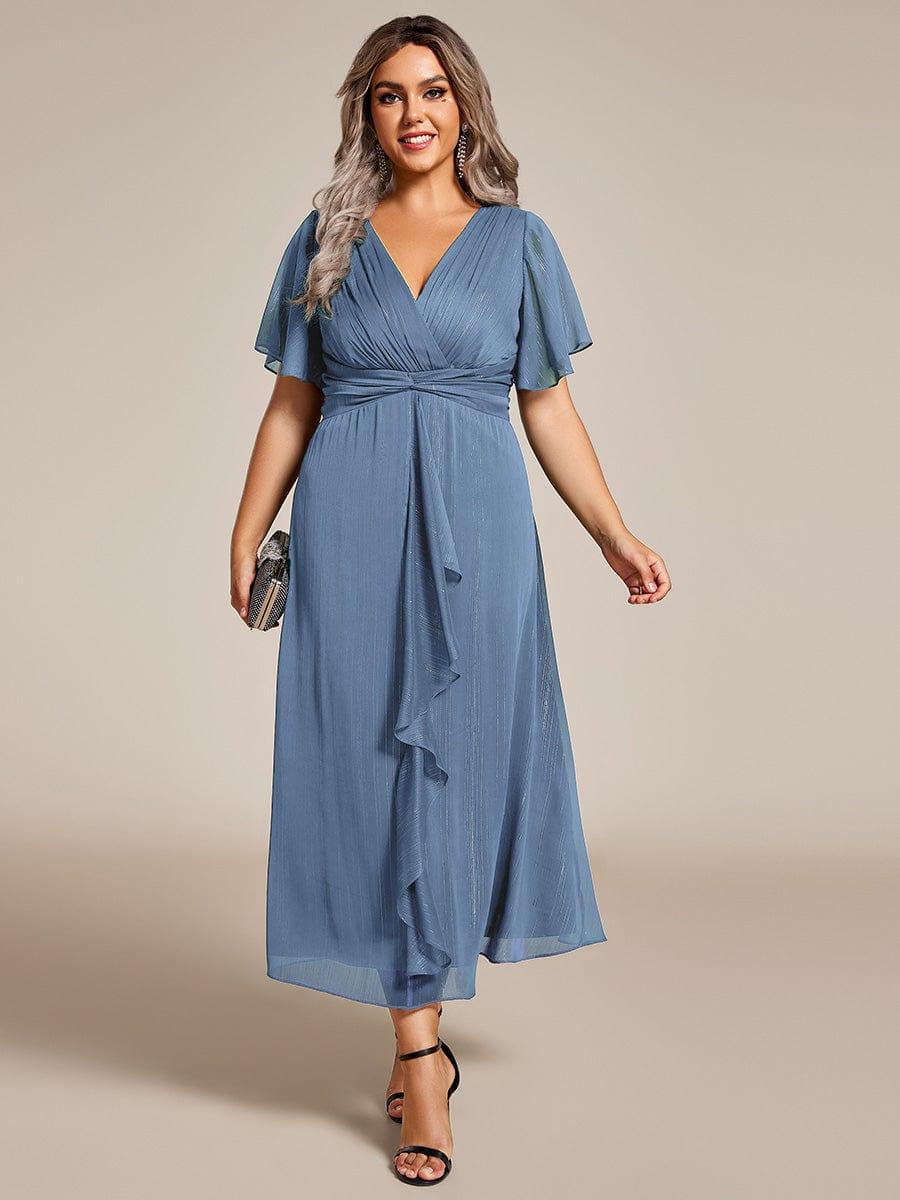 pretty OPAHL|Plus Size Glitter Short Sleeve A-Line Midi Wedding Guest Dress with Ruffled Hem