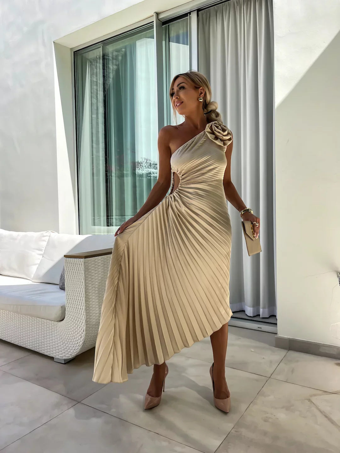 Dariella | Romantic Flower One Shoulder Dress
